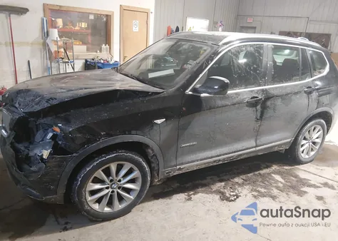 2011 BMW X3 xDrive28I z USA, uszkodzony, nr VIN 5UXWX5C55BL711218
